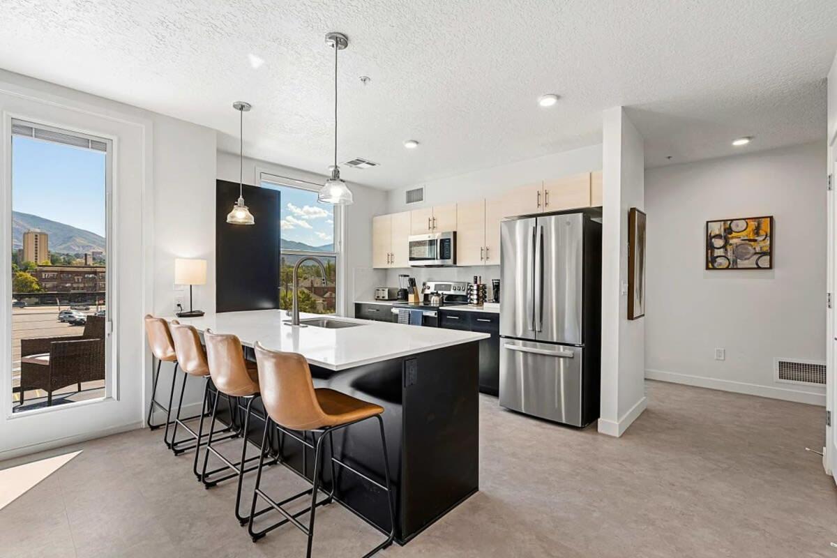 2Br Luxury Urban Escape Balcony & Fitness Center Salt Lake City Exterior foto